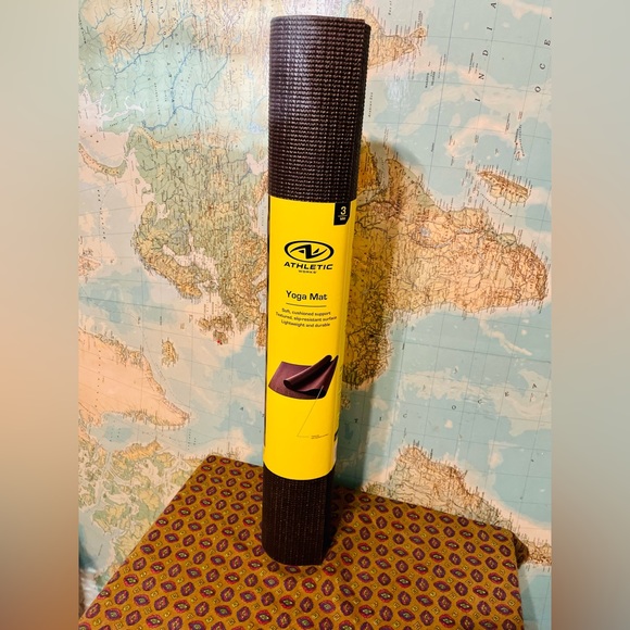 NWT Athletic Works Yoga Mat 3mm - Picture 3 of 5